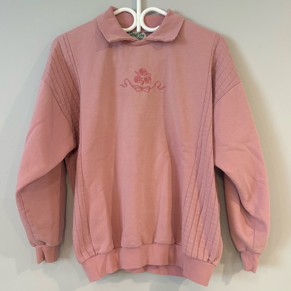 Vintage Pink Embroidered Bow and Flower Collared Sweater